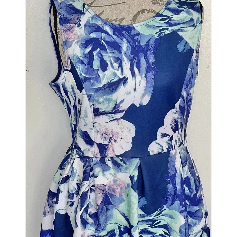 Apt 9 Womens Dress Sleeveless Sz Medium Floral Shift Artsy Spring Summer Easter